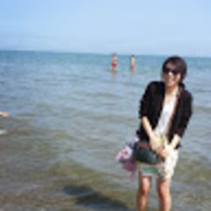 Meet your Posher, Abbie